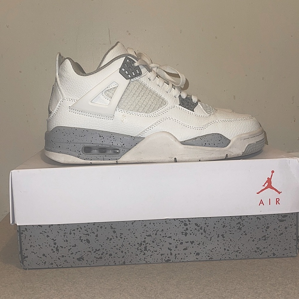 Air Jordan 4 white Oreo